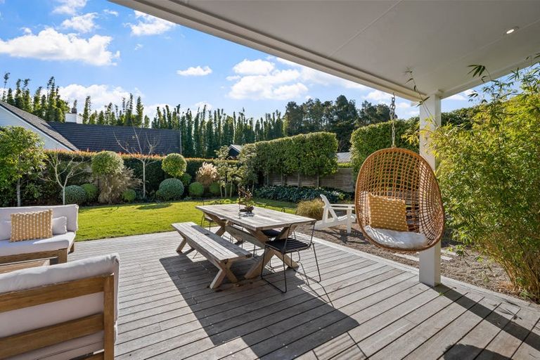 Photo of property in 42 Awanui Crescent, Matakana, Warkworth, 0985