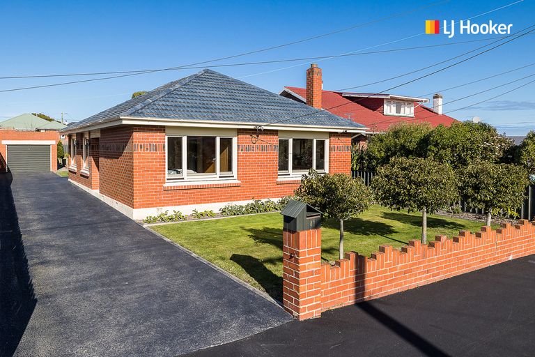 Photo of property in 40 Oakland Street, Andersons Bay, Dunedin, 9013