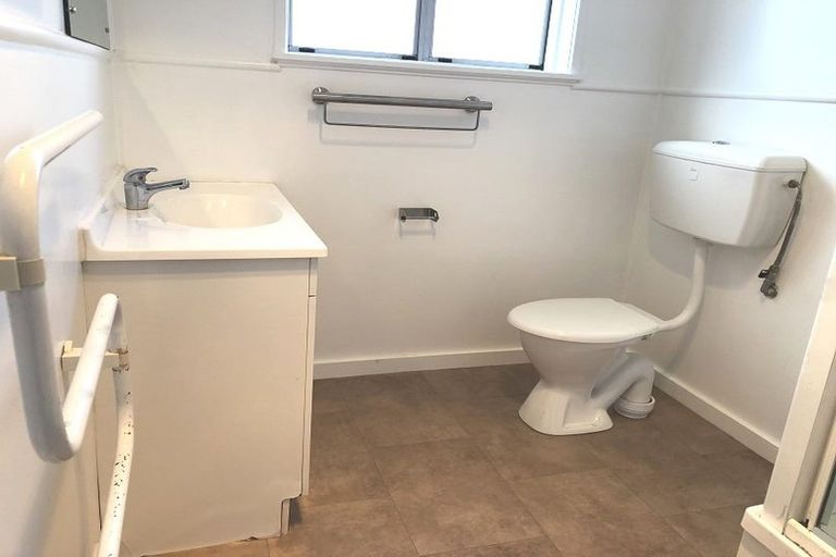 Photo of property in 2/10 Taka Street, Takanini, 2112