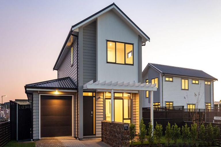 Photo of property in 25 Fort Lincoln Loop, Karaka, Papakura, 2113