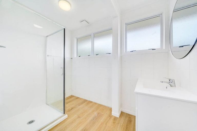 Photo of property in 73 Calthorp Close, Favona, Auckland, 2024