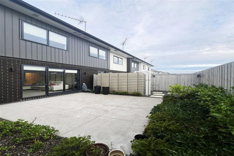 Photo of property in 43 Katikati Drive, Manurewa, Auckland, 2102