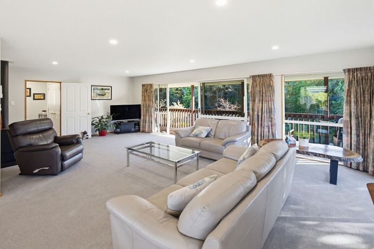 Photo of property in 96a Warren Crescent, Hillmorton, Christchurch, 8025
