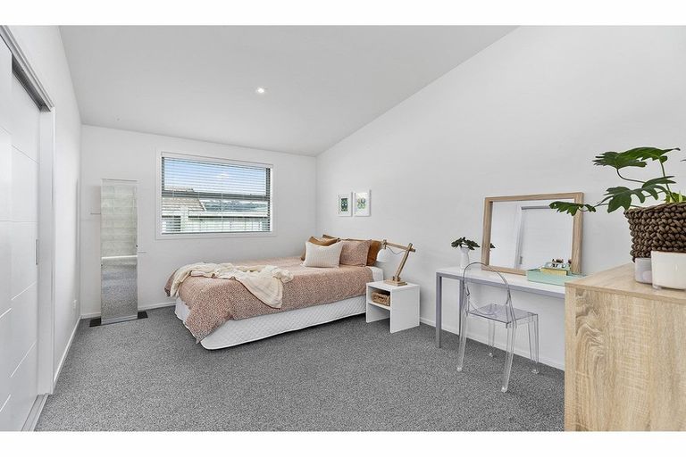 Photo of property in 13 Semaphore Lane, Whitby, Porirua, 5024