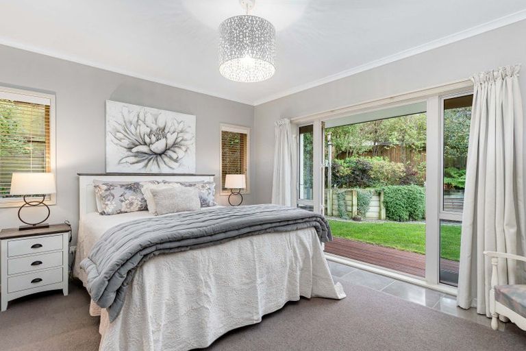 Photo of property in 35 Masefield Terrace, Kelvin Grove, Palmerston North, 4414