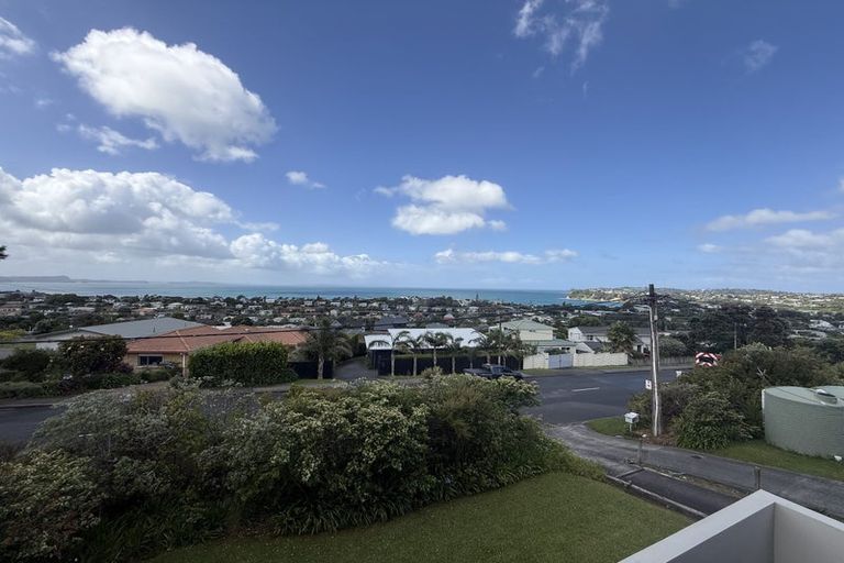 Photo of property in 25a Brightside Road, Stanmore Bay, Whangaparaoa, 0932