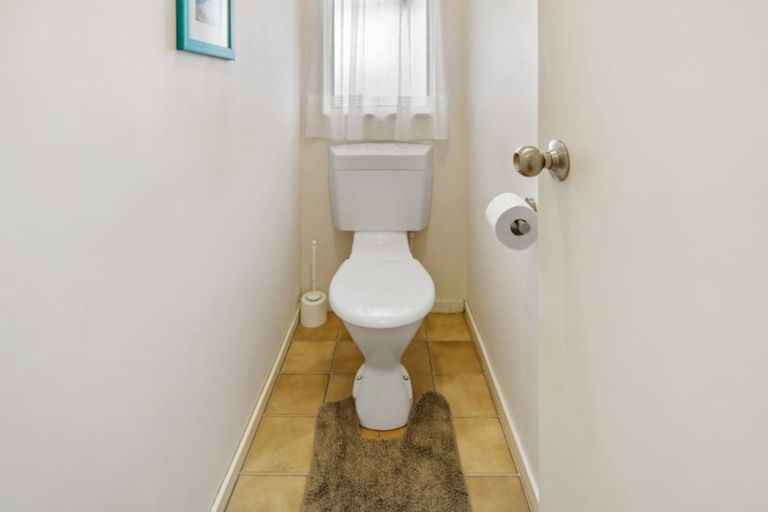 Photo of property in 97h Settlement Road, Papakura, 2110