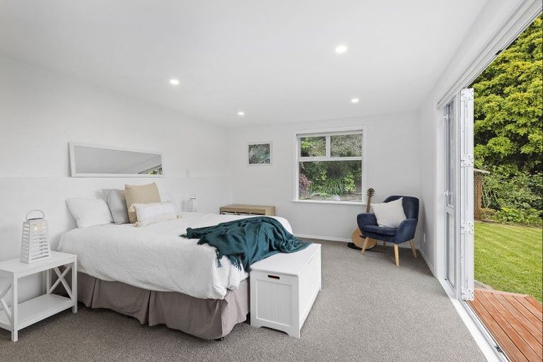 Photo of property in 52 Chester Road, Tawa, Wellington, 5028