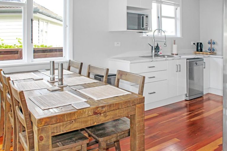Photo of property in 29a Wakefield Street, Awapuni, Palmerston North, 4412