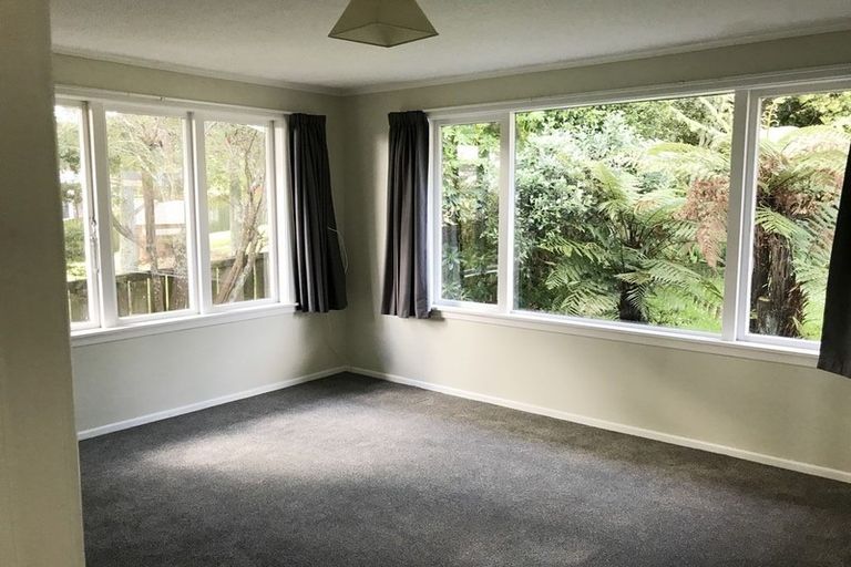 Photo of property in 14 Mona Vale, West Harbour, Auckland, 0618
