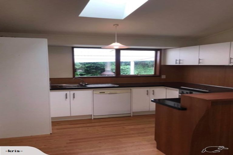 Photo of property in 111 Beauchamp Street, Karori, Wellington, 6012