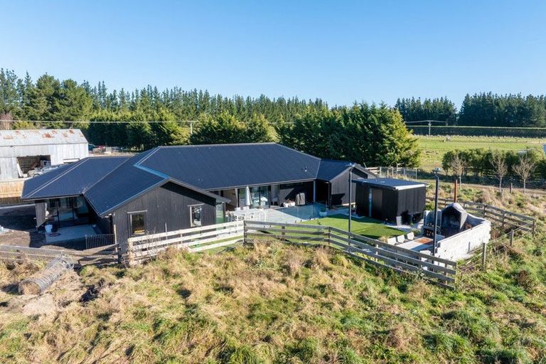 Photo of property in 1266 West Coast Road, West Melton, Christchurch, 7671