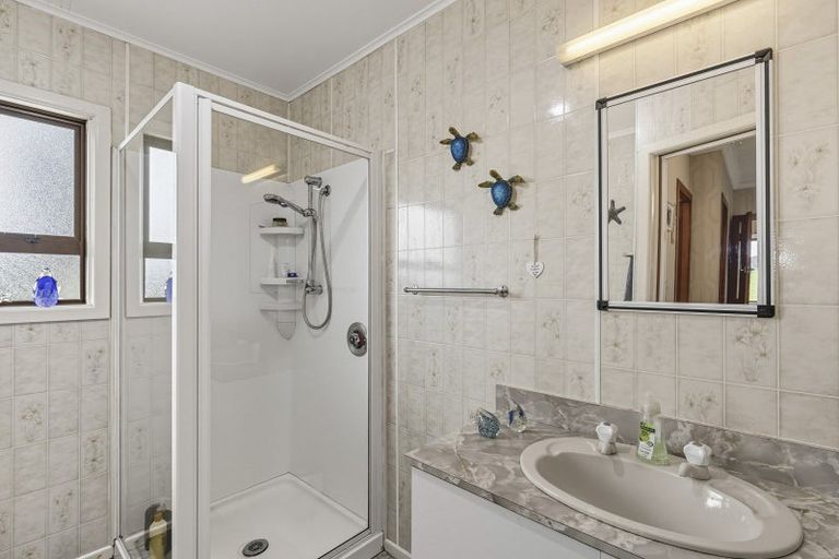 Photo of property in 614 Lincoln Road, Everett Park, Inglewood, 4389