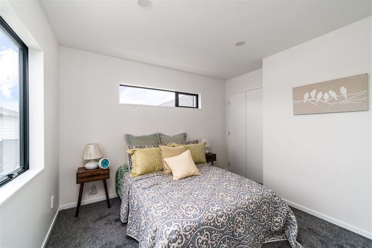 Photo of property in 718b Massey Road, Mangere, Auckland, 2022