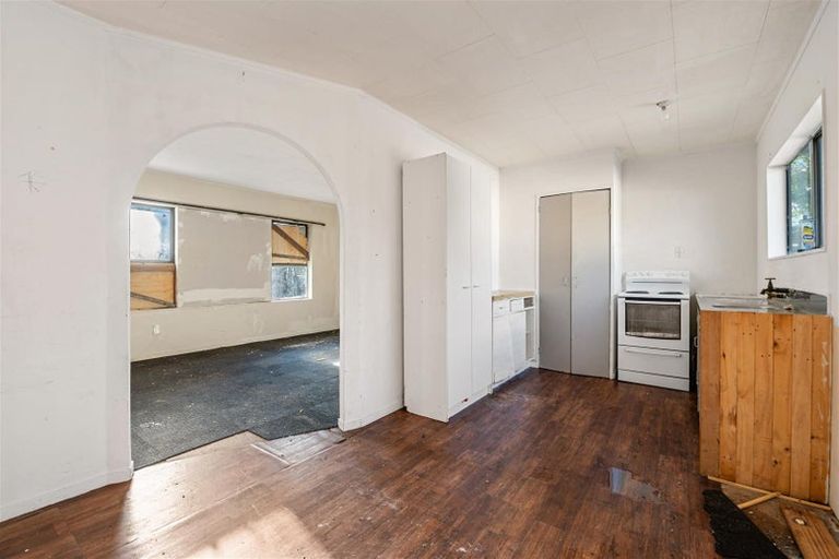 Photo of property in 37 Tania Crescent, Western Heights, Rotorua, 3015