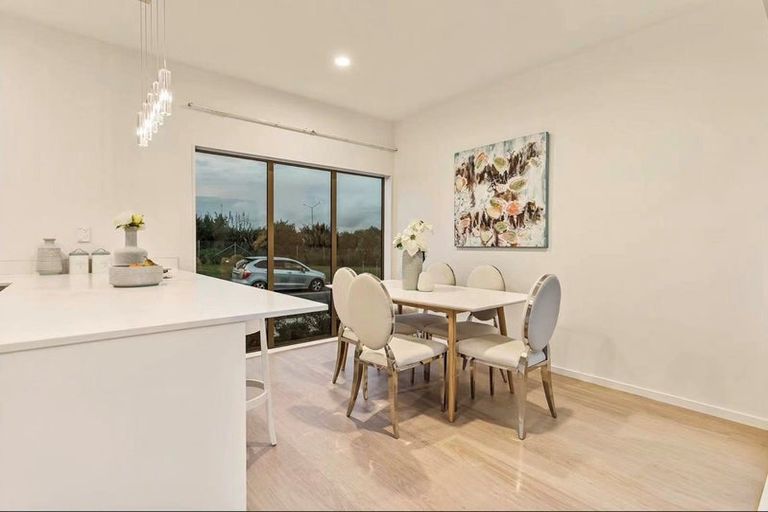 Photo of property in 52 Lockheed Street, Hobsonville, Auckland, 0618