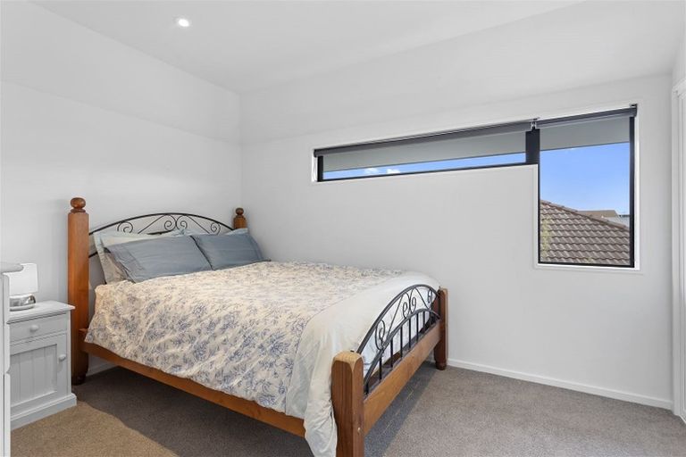 Photo of property in 2/61 Peverel Street, Riccarton, Christchurch, 8041