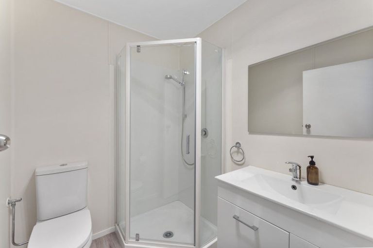 Photo of property in 56f2- Ward Street, Trentham, Upper Hutt, 5018