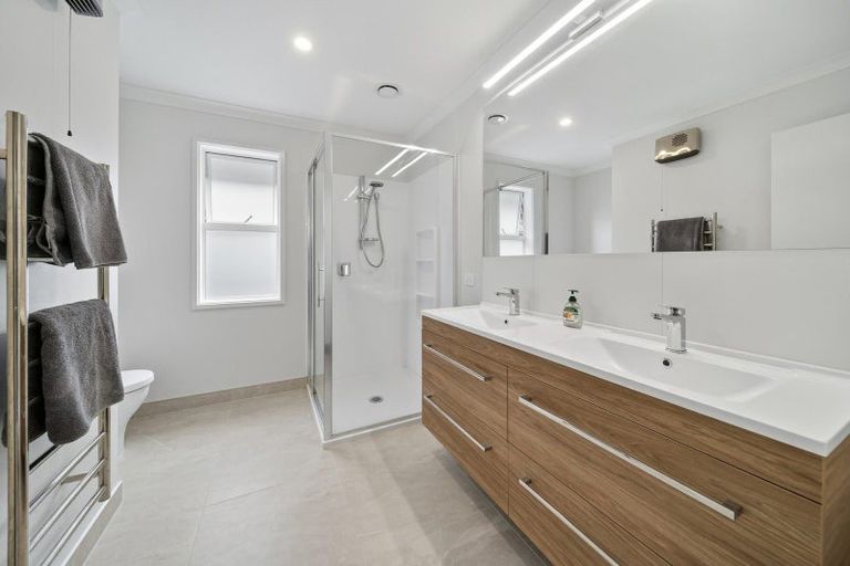 Photo of property in 45a Goods Road, Otumoetai, Tauranga, 3110