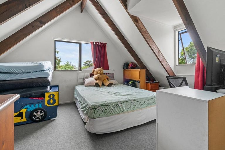 Photo of property in 32b Sikkim Crescent, Clover Park, Auckland, 2019