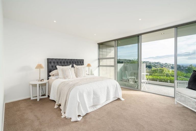 Photo of property in 6 Yelverton Place, Huntsbury, Christchurch, 8022