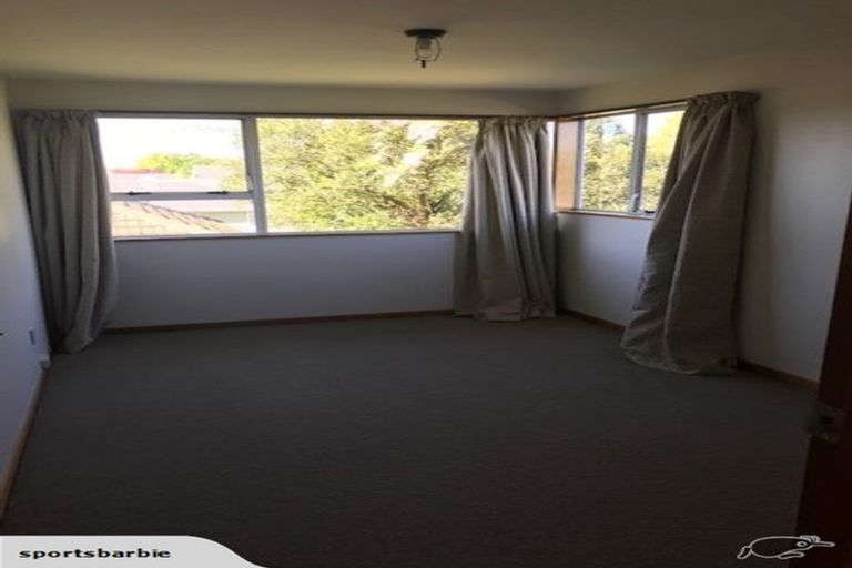 Photo of property in 2/256 Ilam Road, Burnside, Christchurch, 8053