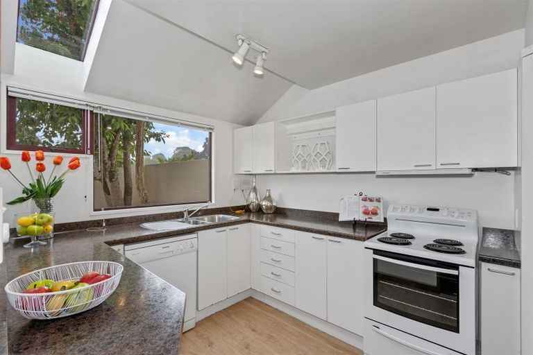 Photo of property in 11 Rastrick Street, Merivale, Christchurch, 8014