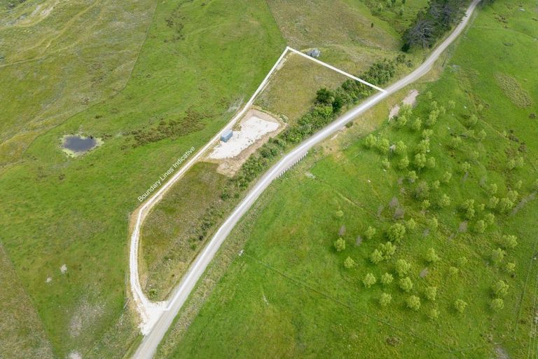 Photo of property in 624 Old Hill Road, Porangahau, 4291