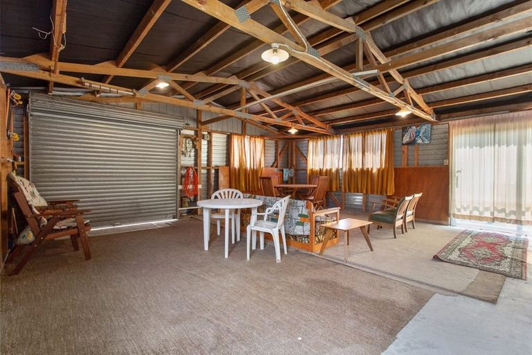 Photo of property in 11 Milich Terrace, Te Atatu South, Auckland, 0610