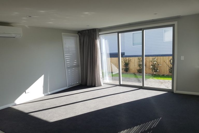 Photo of property in 3 Pae Moana Place, Stanmore Bay, Whangaparaoa, 0932