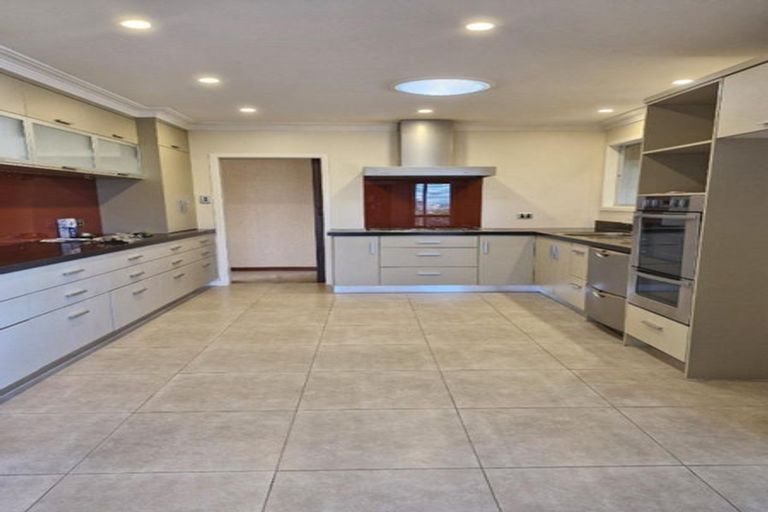 Photo of property in 42 Cameron Street, New Plymouth, 4310