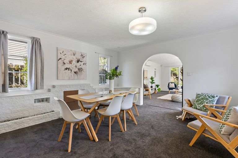 Photo of property in 10 Tui Terrace, Tawa, Wellington, 5028