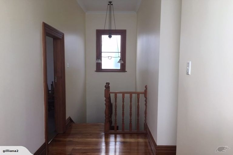 Photo of property in 61 Wright Street, Mount Cook, Wellington, 6021