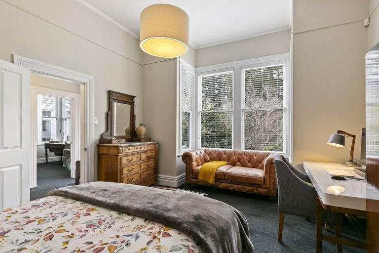 Photo of property in 84 Glenmore Street, Northland, Wellington, 6012