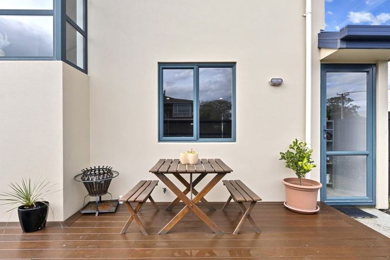 Photo of property in 559 Cashel Street, Linwood, Christchurch, 8011