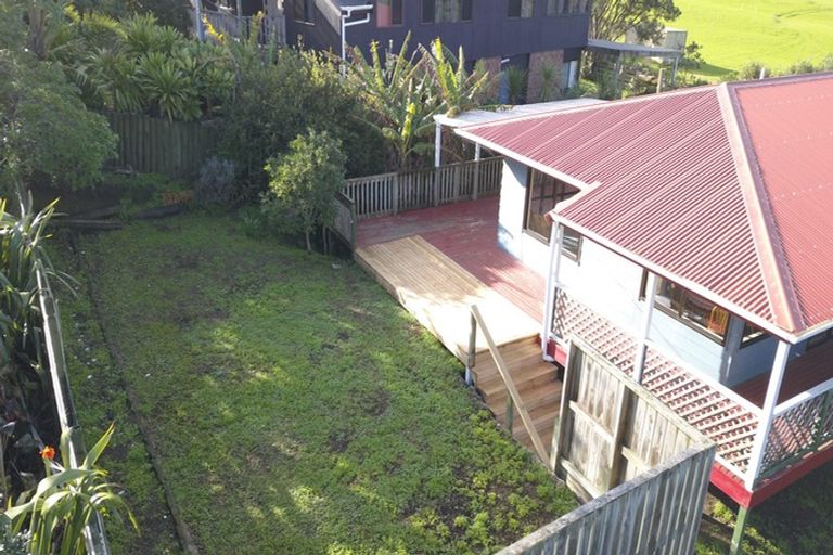 Photo of property in 5 Ripiro Drive, Baylys Beach, Dargaville, 0377
