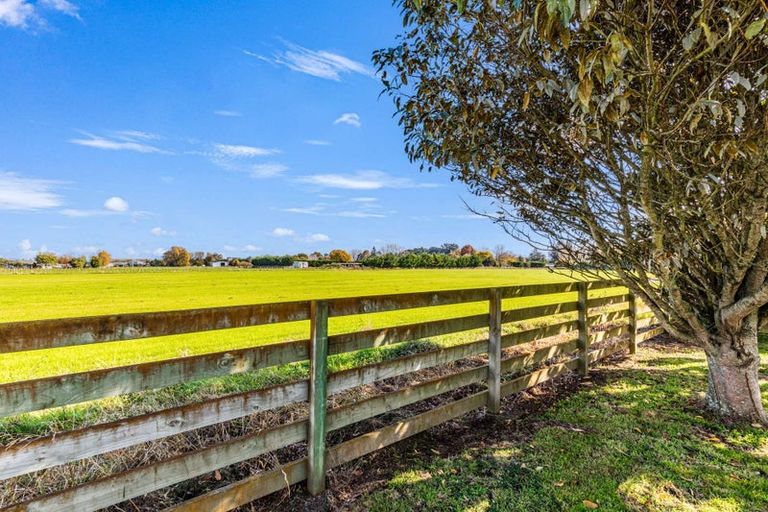 Photo of property in 32 Cascade Crescent, Westbrook, Palmerston North, 4412