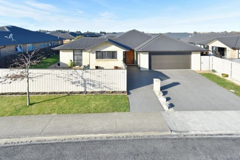 Photo of property in 32 Kotare Avenue, Rangiora, 7400