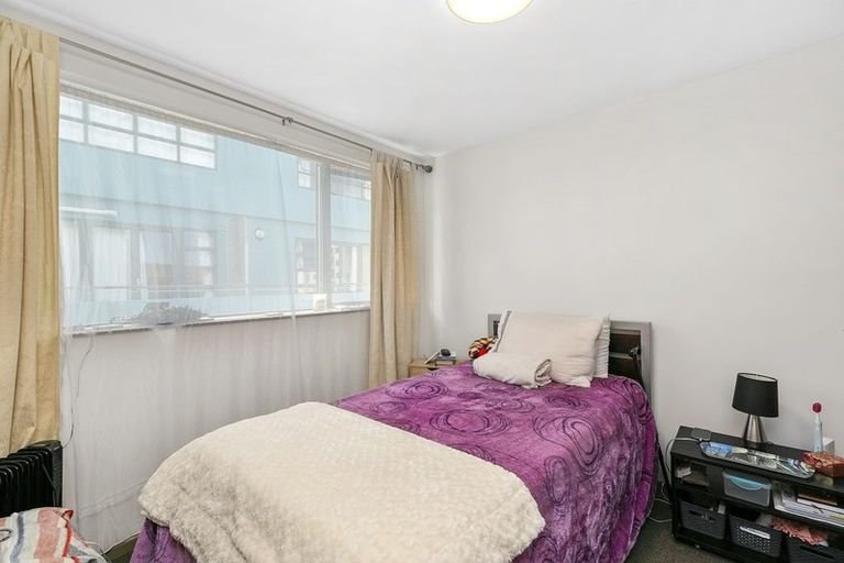Photo of property in Dual Apartments, 403/142u Vivian Street, Te Aro, Wellington, 6011