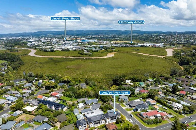 Photo of property in 14a River Road, Te Atatu Peninsula, Auckland, 0610