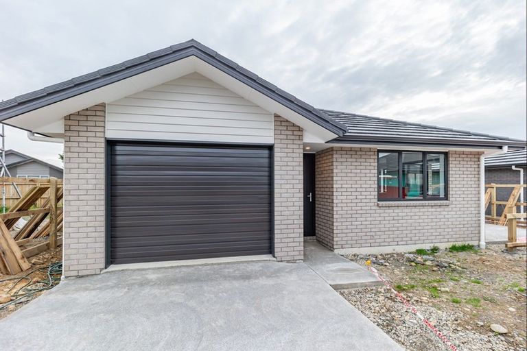 Photo of property in 71b Hinemoa Street, Levin, 5510