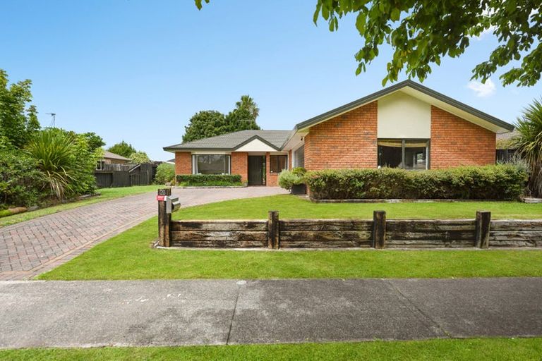 Photo of property in 20 Farringdon Avenue, Rototuna North, Hamilton, 3210