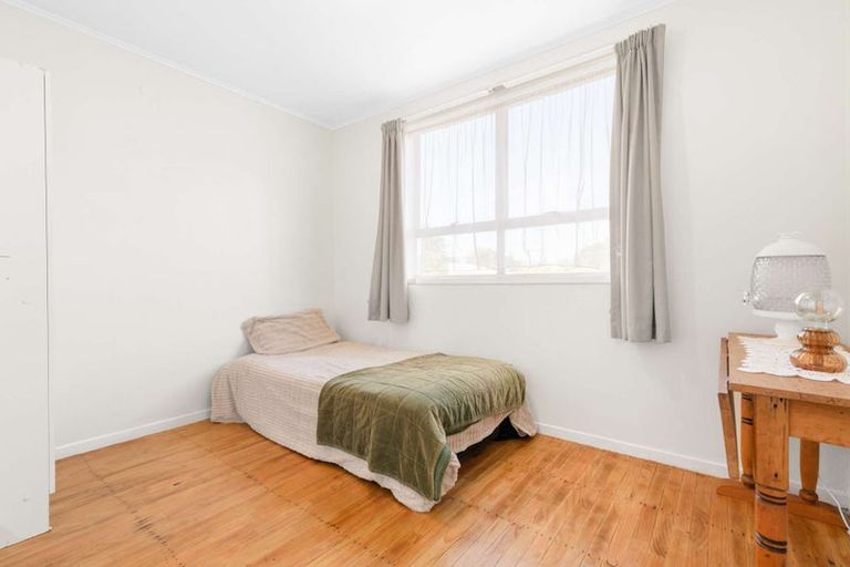 Photo of property in 17 Barnard Road, Fairy Springs, Rotorua, 3015