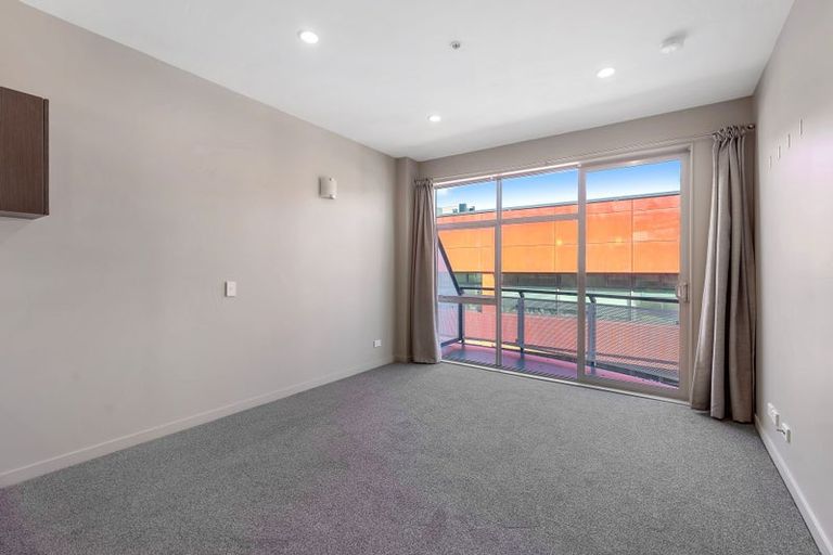Photo of property in City Lodge, 507/115 Vivian Street, Te Aro, Wellington, 6011