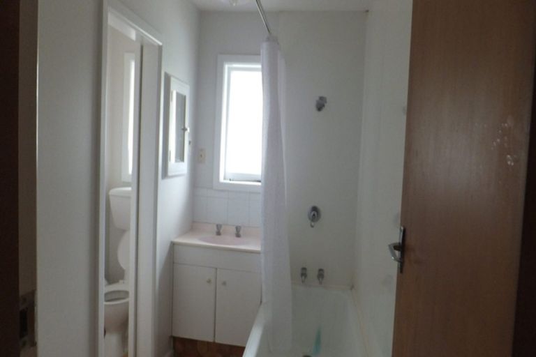 Photo of property in 65 Maidstone Road, Ilam, Christchurch, 8041