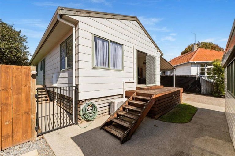 Photo of property in 88 Queen Street, Te Puke, 3119