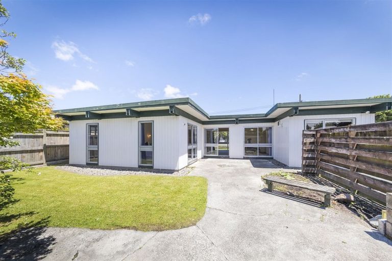 Photo of property in 139 Maxwells Line, Awapuni, Palmerston North, 4412