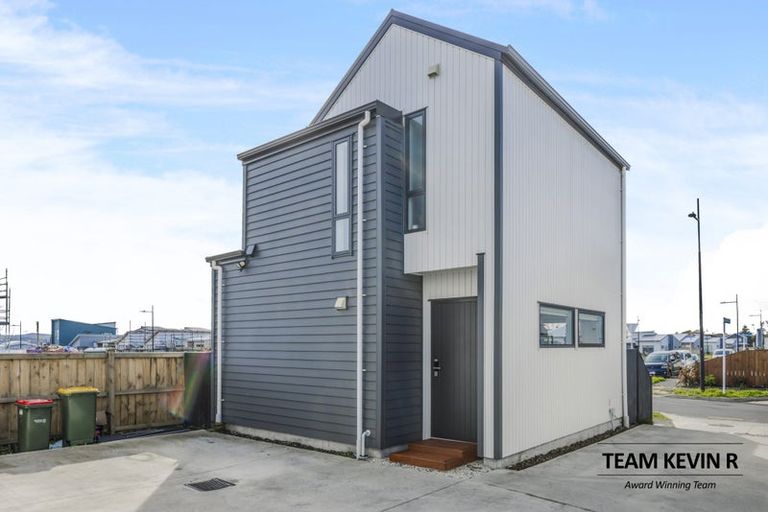 Photo of property in 41 John Gray Street, Papakura, 2110