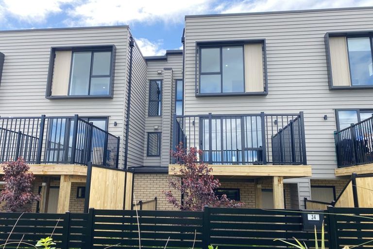 Photo of property in 34 Sinton Road, Hobsonville, Auckland, 0618