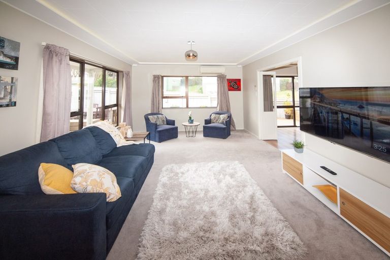 Photo of property in 27a Cortina Avenue, Johnsonville, Wellington, 6037
